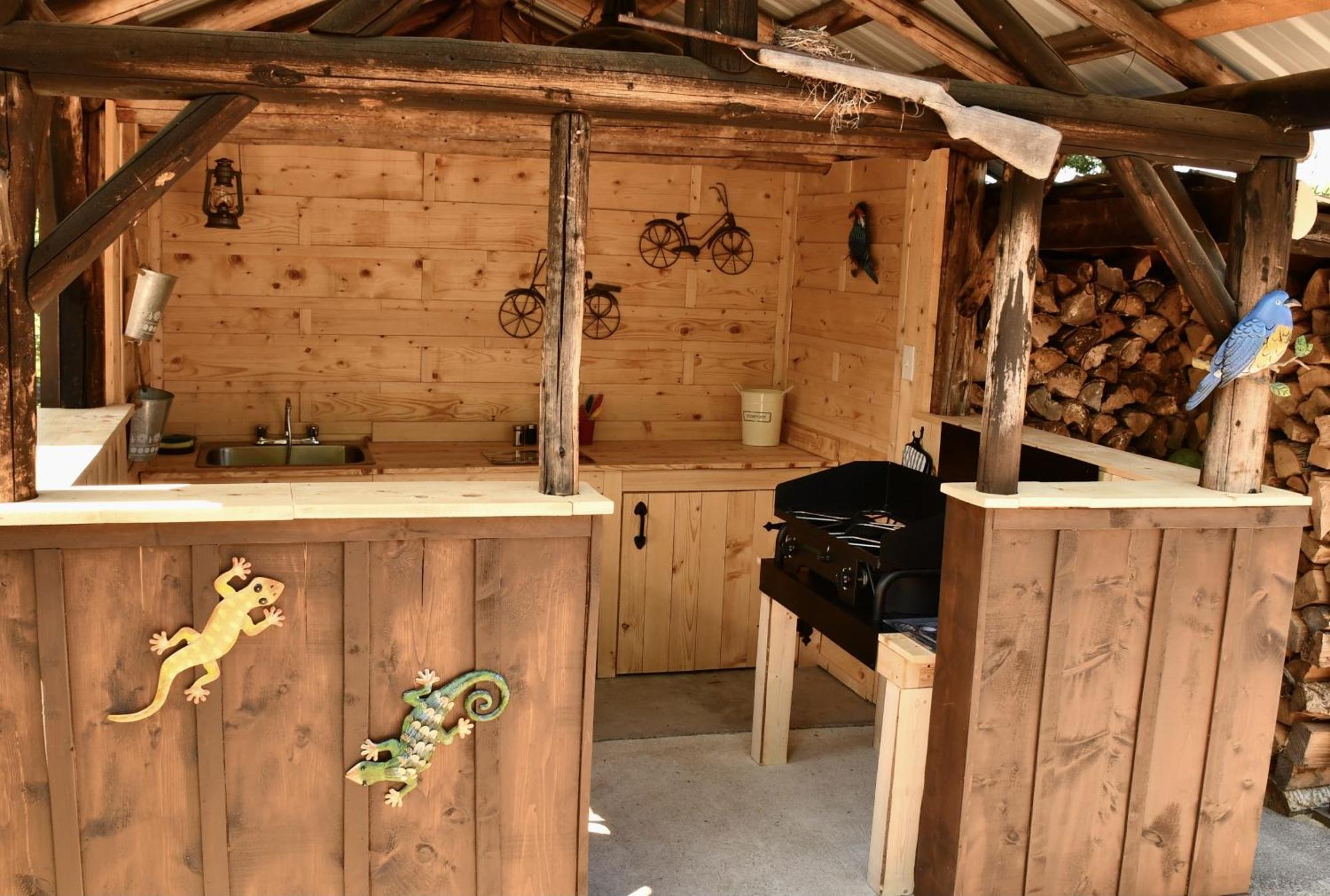 Domaine Le Bostonnais - Le Village En Bois Rond La Tuque Esterno foto